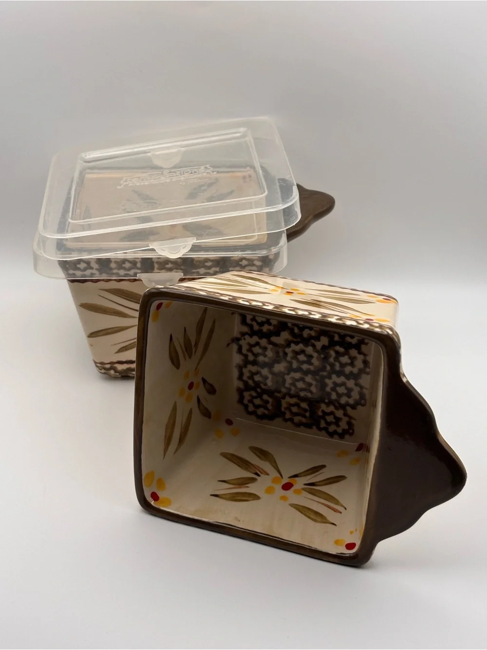 Set of 2 Temptations Ovenware Square Ramekins with Lids in Old World Brown